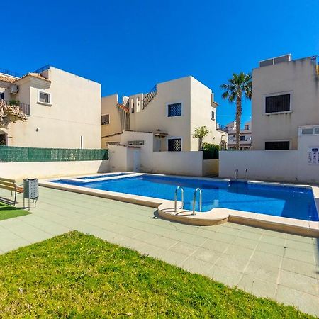 Fh Mediterraneo Torrevieja Extérieur photo