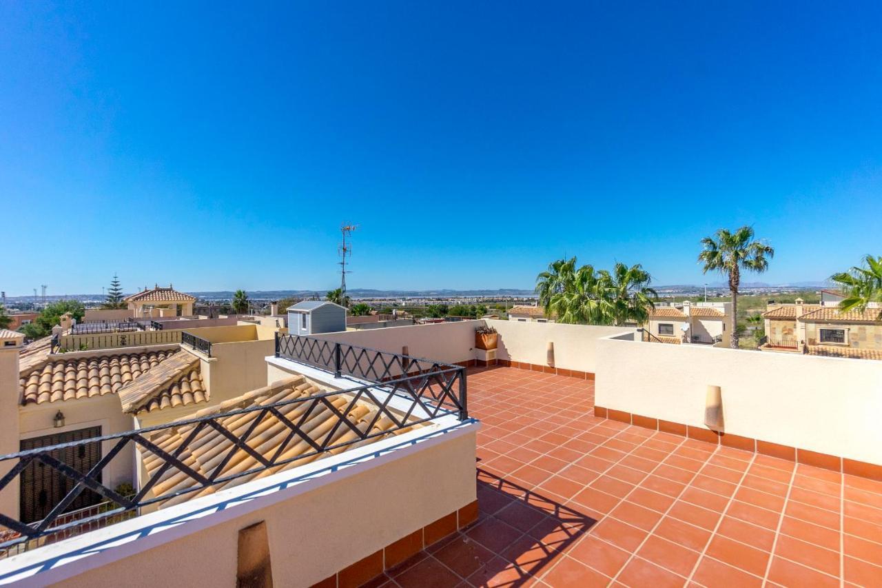 Fh Mediterraneo Torrevieja Extérieur photo