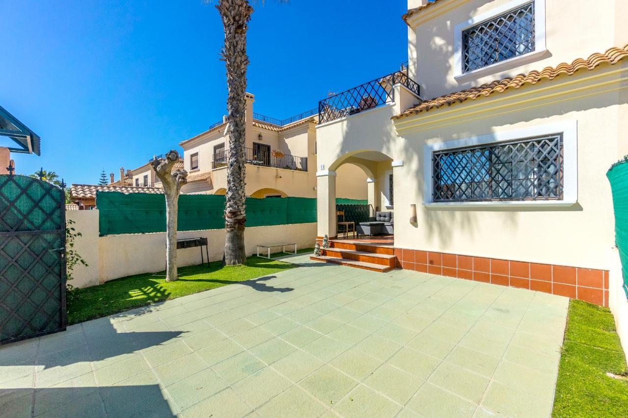 Fh Mediterraneo Torrevieja Extérieur photo
